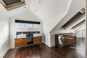 Photo 45- click for photo gallery